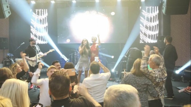 Azka Otelde Coşkulu Yılbaşı