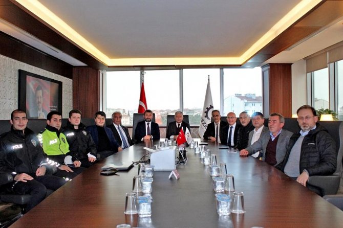 Çerkezköy Tso’dan Polis Teşkilatı’na İki Araç Tahsisi