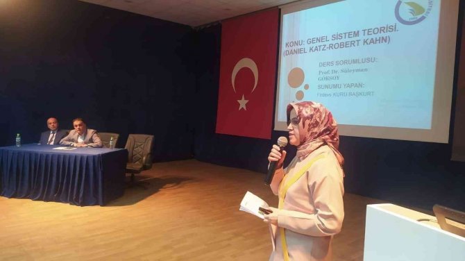 Okul Yöneticileri Ve Öğretmenler Eğitime Girdi