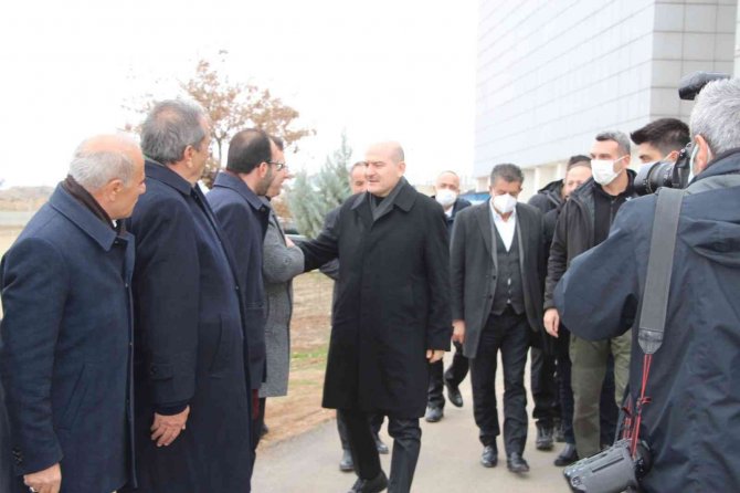 Bakan Soylu, Maçın Başlama Vuruşunu Yaptı