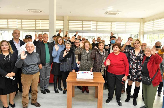 Mersin Emekli Evi’nde Yeni Yıl Heyecanı Yaşandı