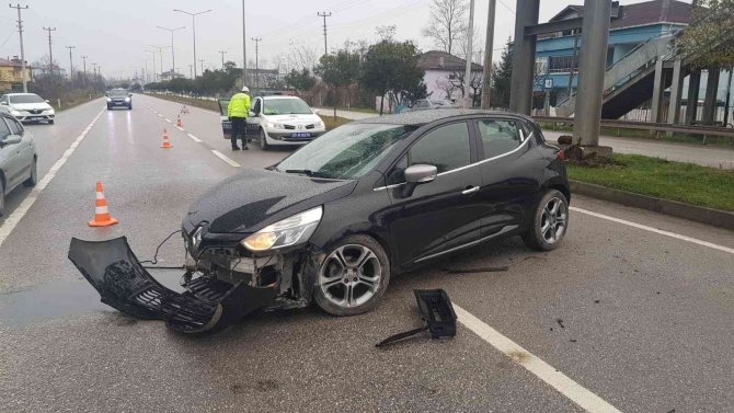 Terme’de Trafik Kazası: 1 Yaralı