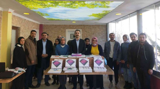 Kaymakam Kundakçı’dan Öğrencilere Destek