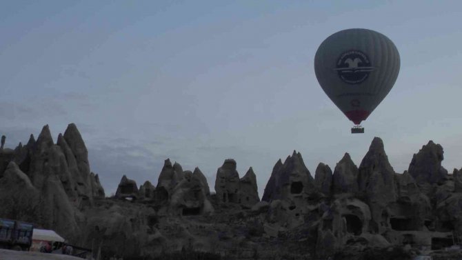 Yeni Yılın İlk Güneşini Havada Karşıladılar