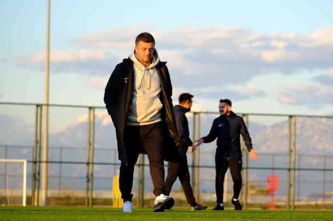 Giresunspor’da Galatasaray Mesaisi Başladı
