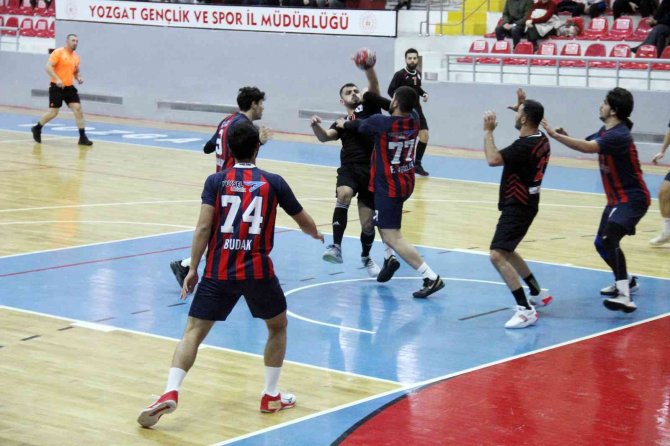 Hentbol Erkekler 2. Ligi: Yozgat Belediyesi Bozokspor: 33 - Mersin İ̇dmanyurduspor: 20