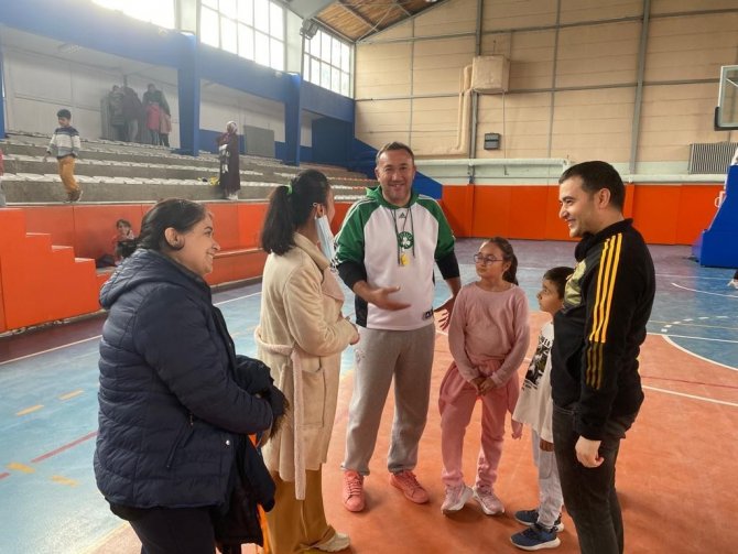 Kaymakam Bilici Öğrencilerin Ve Ailelerinin Heyecanına Ortak Oldu