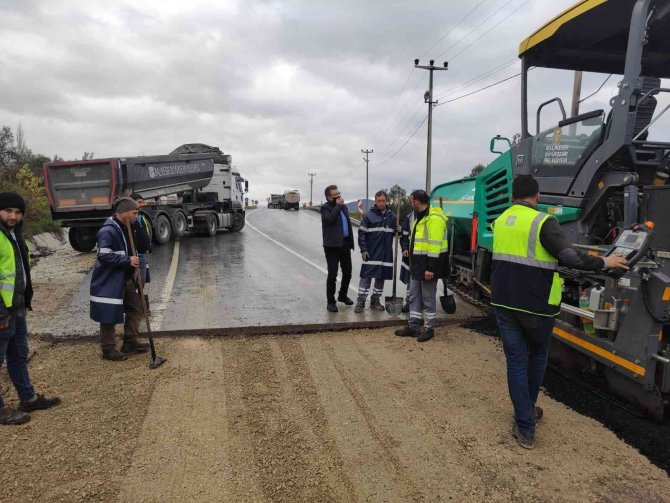 Edremit-kalkım Yolu Girişi Yenileniyor