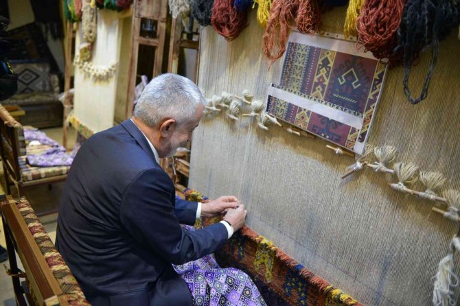 Başkan Başdeğirmen: “Isparta Halıcılığını Yeniden Canlandırmak İ̇stiyoruz”