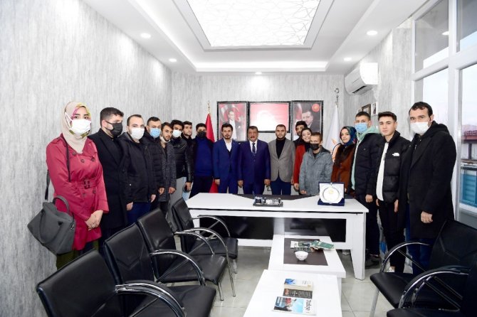 Başkan Gürkan, Ak Parti Yeşilyurt İ̇lçe Başkanlığını Ziyaret Etti