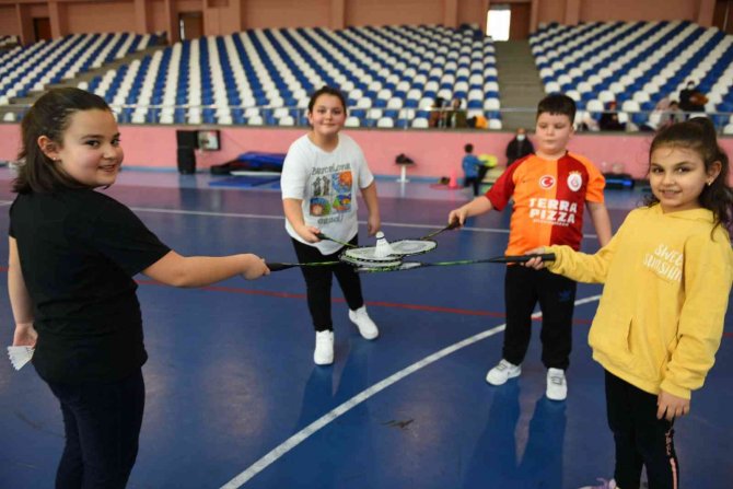 Aski̇ Spor Kulübü, Başkentli Çocukları Badminton İle Tanıştırdı