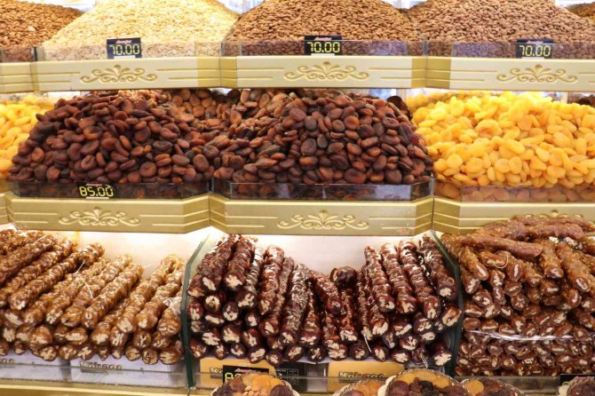 Malatya’da Bir Yılda 347 Milyon Dolarlık Kayısı İhracatı