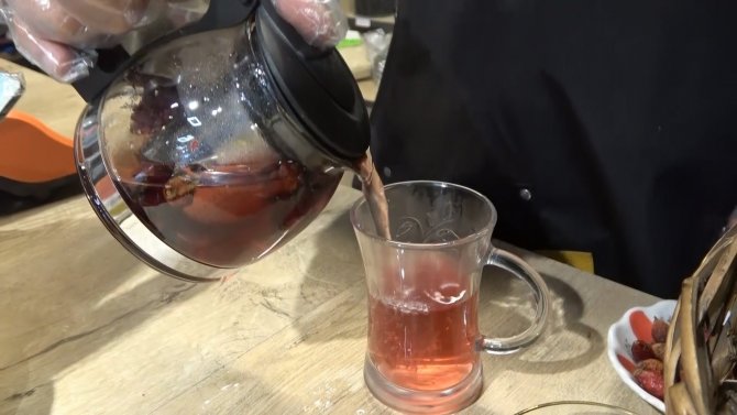 Kar Yağdı, Havalar Soğudu, Şifa Arayan Aktarların Yolunu Tuttu