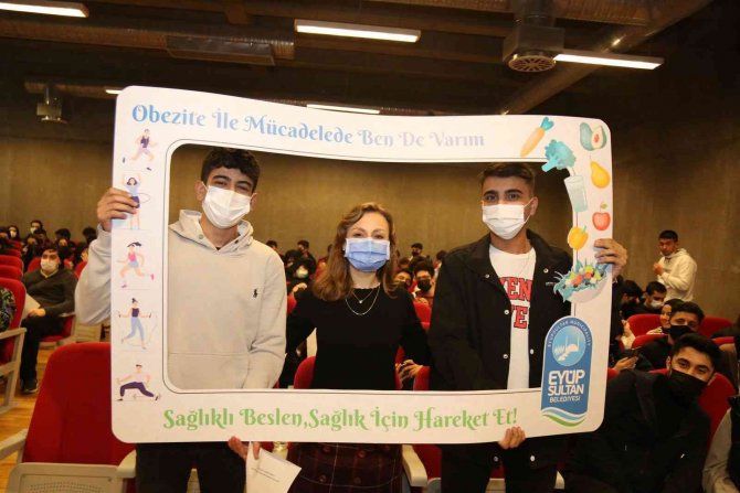 Eyüpsultan’da Gençlere Sağlıklı Beslenme Semineri