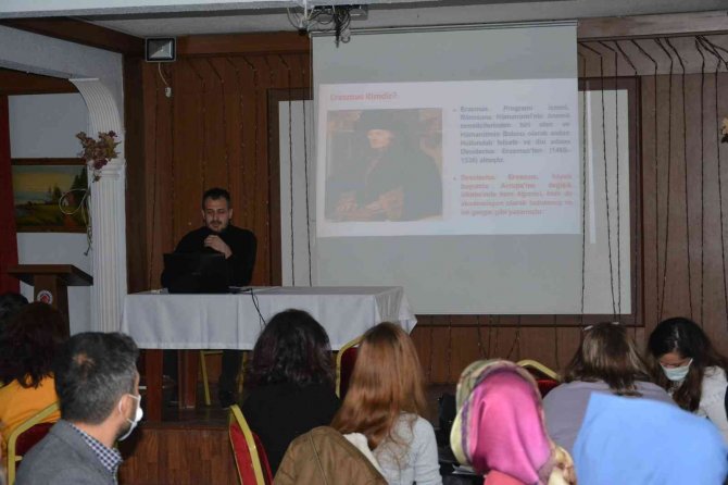 Gediz’de Erasmus Ve E-twinning Proje Yazma Ve Başvuru Atölye Çalışması