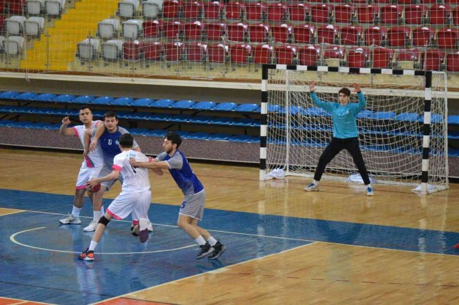 Isparta Belediye Spor Hentbol Takımı Yoluna Yenilgisiz Devam Ediyor
