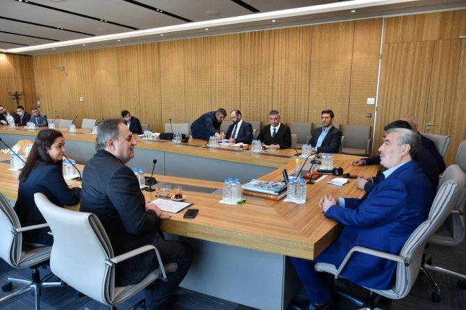 Osb’lerde ‘Elektrik Zirvesi’