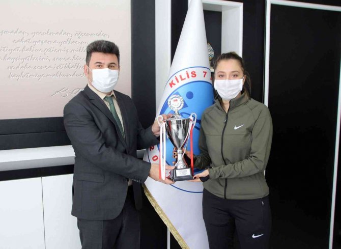 Rektör Karacoşkun, Sporcular İle Bir Araya Geldi