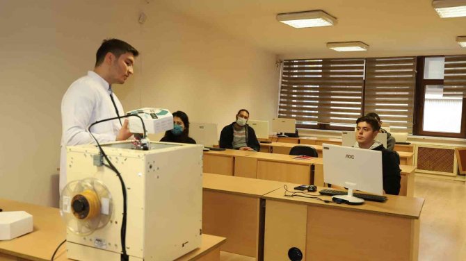 Başkan Altay: "Komek İle Üretime Ve İstihdama Katkı Sağlıyoruz"