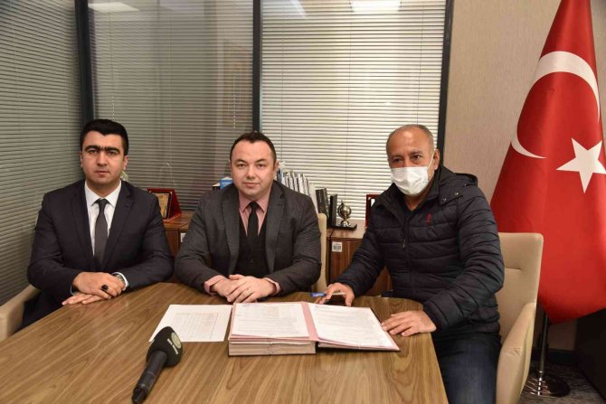 Manisa 2022 Yılına Hizmetle Başladı