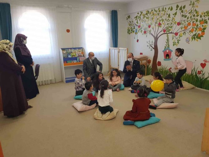 Milletvekili Kavuncu, Kur’an Kursunu Ziyaret Etti