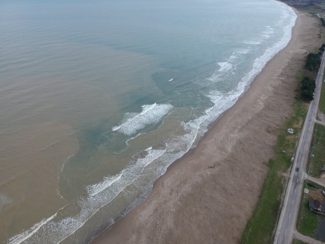 Karadeniz Çamura Büründü