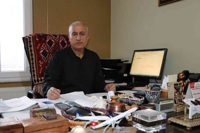 Vahatuder’den Van-trabzon Uçak Seferlerine Destek