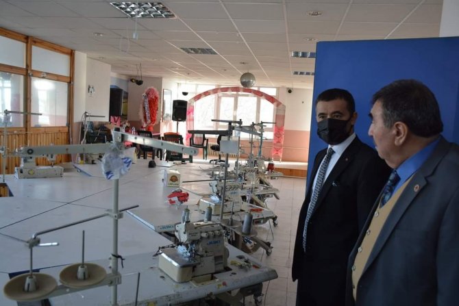 Emirdağ’da 200 Kişiye İstihdam Sağlayacak Tekstil Fabrikası Açılacak