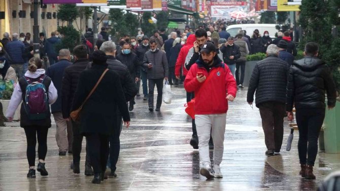 Prof. Dr. Enginyurt: “Kış Aylarında Hem Kovid Hem De Grip Vakaları Artış Gösteriyor”