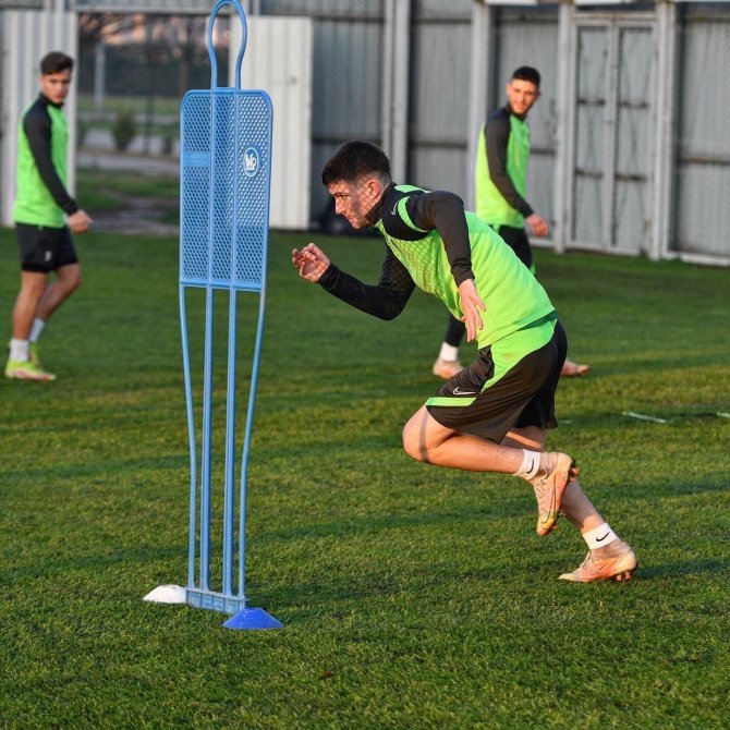 Bursaspor’da Adanaspor Maçı Hazırlıkları Sürüyor