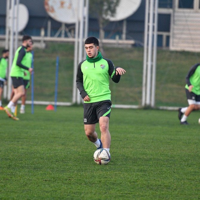 Bursaspor’da Adanaspor Maçı Hazırlıkları Sürüyor