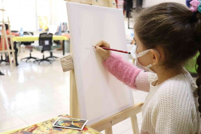 Çocuk Kulübünde Tatil Eğlenceye Dönüşecek