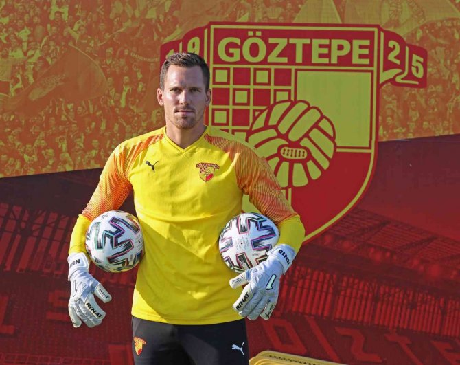 Göztepe’de Kaleci Megyeri İle Yollar Ayrıldı