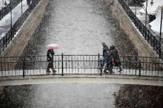 Gümüşhane’den Kartpostallık Kar Manzaraları