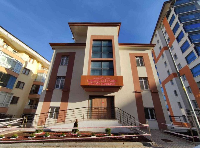 Keçiören’e İki Yeni Kültür Merkezi