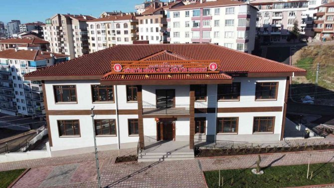 Keçiören’e İki Yeni Kültür Merkezi