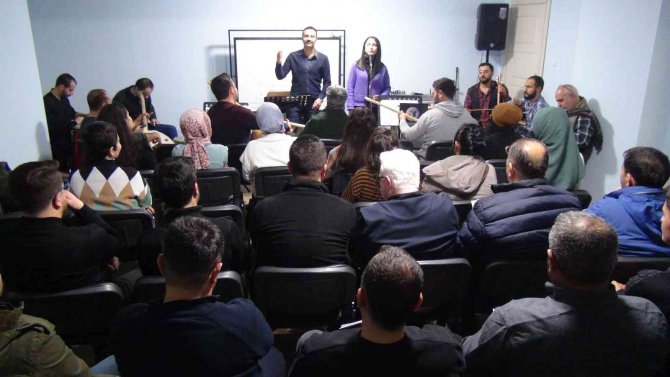 Kızılay Korosu Büyük Konser İçin Hazırlanıyor