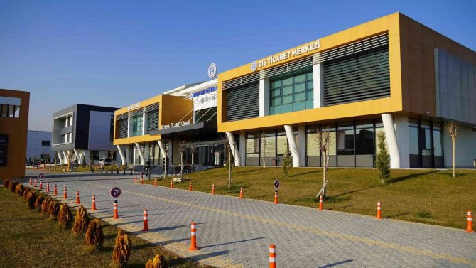 Kto Dış Ticaret Merkezi İhracatçı Firmalara 175 Ülkeden Direk Müşteri Bilgisi Sağlıyor