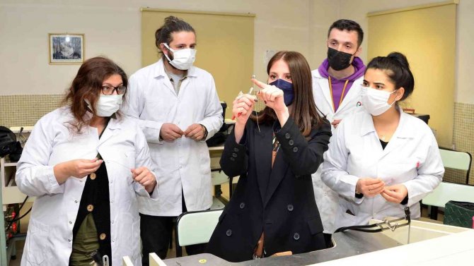 Meü’de “Kaynaksız Takı” Ve “Mücevher Sanatında Sadekarlık” Etkinlikleri