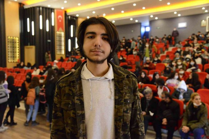 Sözün Üstadı ’Dengbejler’ Gençlerle Buluştu