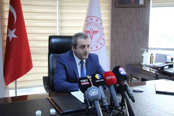 İ̇l Sağlık Müdürü Prof. Dr. Polat, “Elazığ’da Herhangi Bir Omicron Vakası Tespit Edilmedi”
