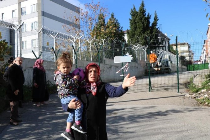 50 Yıllık Yolları Kapanan Mahalleli Tekrar Yoluna Kavuşuyor