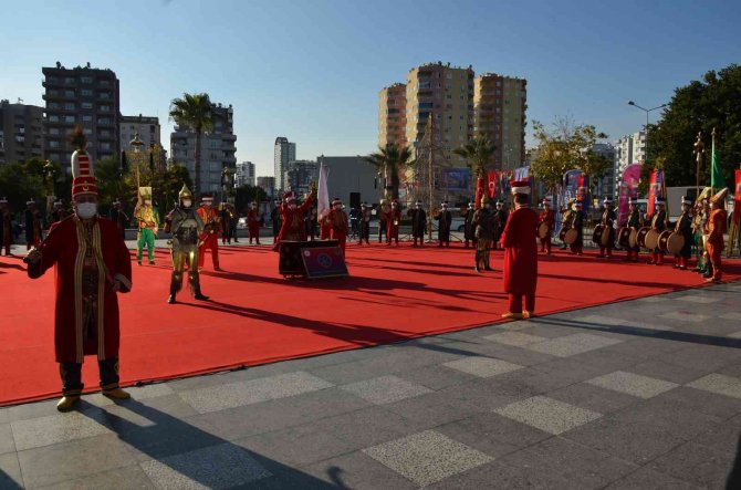 Sayapark, Mersin’in Kurtuluş Gününü Mehteran Konseriyle Kutladı