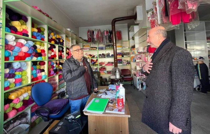 Başkan Pekyatırmacı Mahalle Ve Esnaf Ziyaretlerini Sürdürüyor