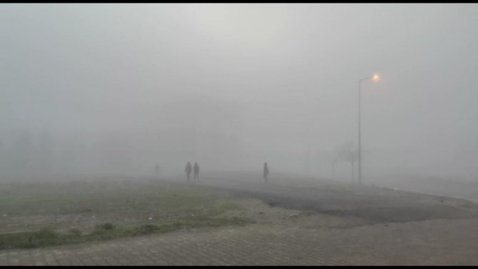 Tekirdağ’da Yoğun Sis Etkili Oluyor