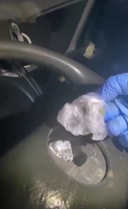 Minibüsün Direksiyonuna Uyuşturucu Gizlemiş