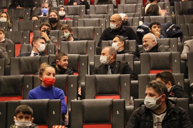 Ordu’da ‘Kesişme; İ̇yi Ki Varsın Eren’ Filmi Gösterime Girdi