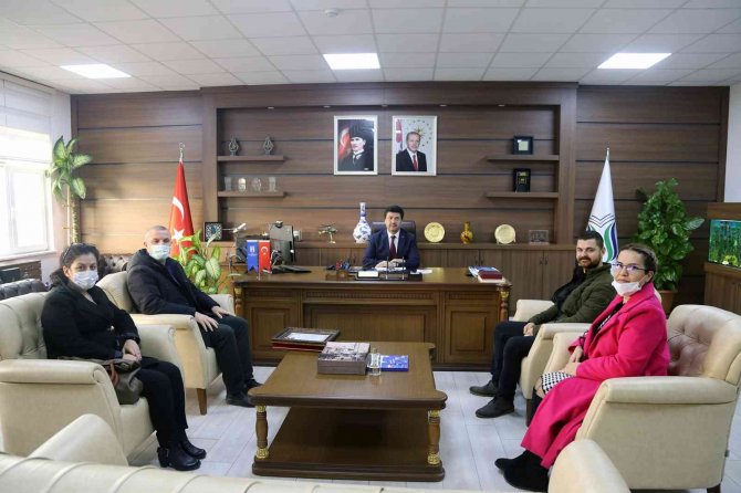 Subü’ye Kurumsal Kan Bağışçısı Madalyası