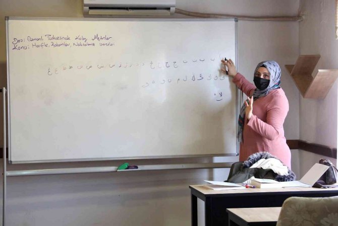 Değirmen Millet Kıraathanesi’nde Yeni Yılın İlk Ders Zili Çaldı