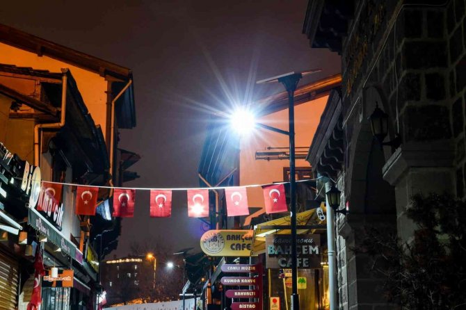 Güneş Enerjisiyle Büyük Tasarruf